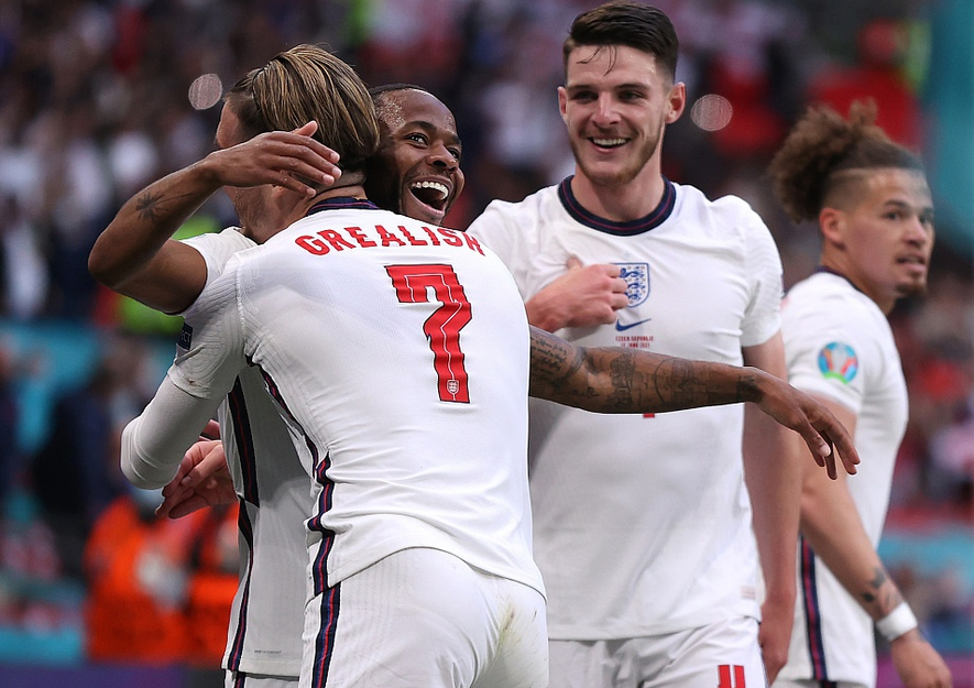 一切都是为 一切都是为